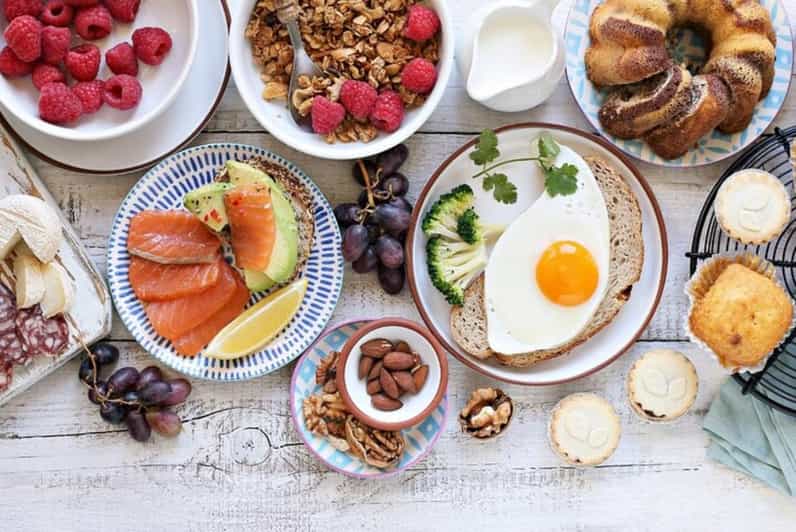 Winter Haven: Guided Brunch Tour With Local Delicacies - Brunch Highlights