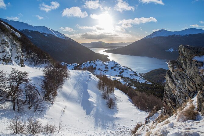 Winter in Ushuaia: Lakes Escondido and Fagnano 4x4 Tour With Lunch - Panoramic Views and Destinations