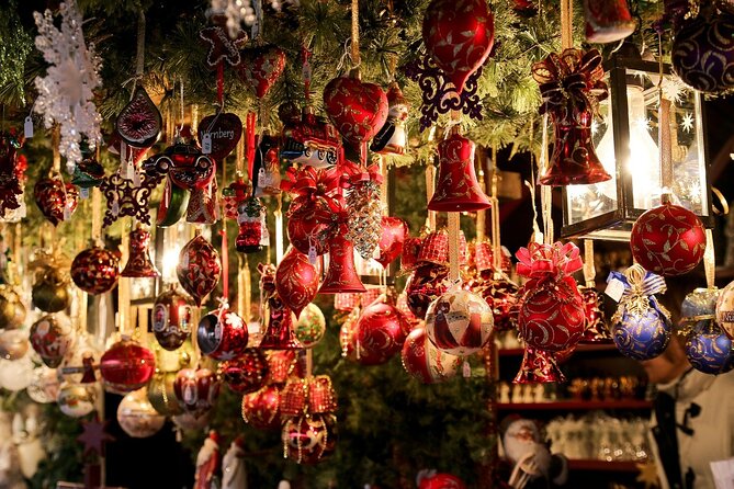 Winter Wonderland Walk: Buffalo's Festive Highlights - Tasting Local Culinary Delights