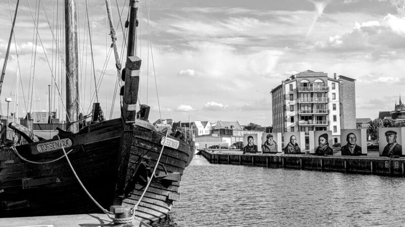 Wismar: Nosferatu Filming Locations Self-Guided Walking Tour - Booking Information