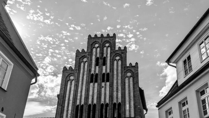 Wismar: Nosferatu Filming Locations Self-Guided Walking Tour - Wheelchair Accessibility