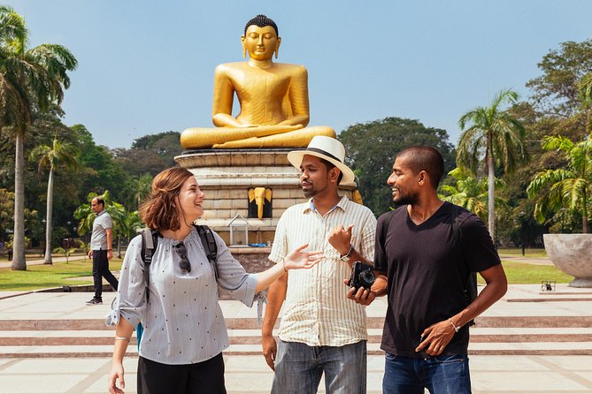 Withlocals Highlights & Hidden Gems: Best of Colombo Private Tour - Traveler Reviews