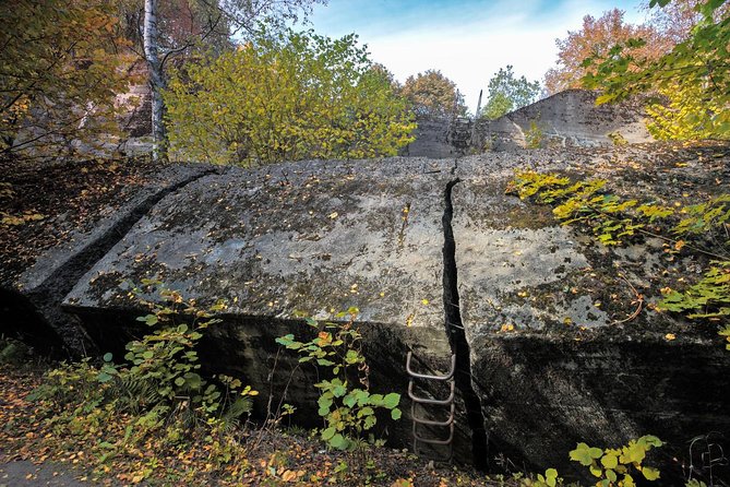 Wolfs Lair and Swieta Lipka Small Group Tour From Warsaw With Lunch - Itinerary Highlights