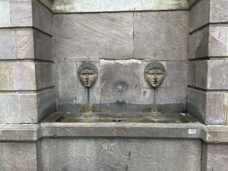 Women and Revolution Barcelona Walking Tour in Gràcia - Itinerary Highlights