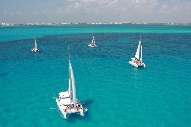 Women's Island Tour by Catamaran From Cancun City - Meeting and Pickup Details