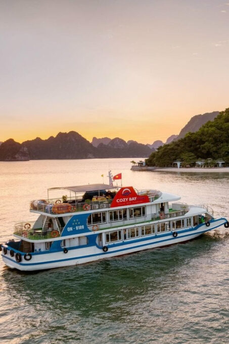 Wonderful Ha Long Bay on the 5 Stars Cruise 1 Day - Onboard Activities and Experiences