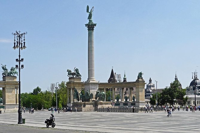 Wonders of Budapest, Private Tour by Car! - Meeting and Pickup Information