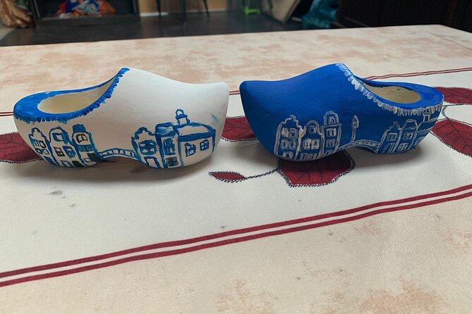 Wooden Shoes Painting Private Workshop in Simonehoeve - Location and Accessibility