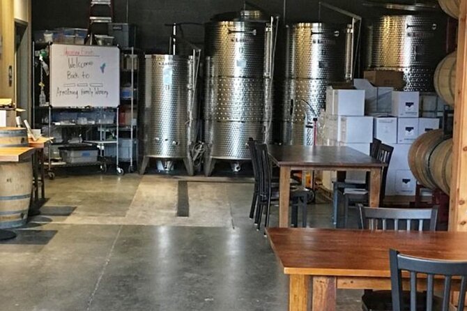 Woodinville Warehouse Wine Pass - Operational Hours and Period