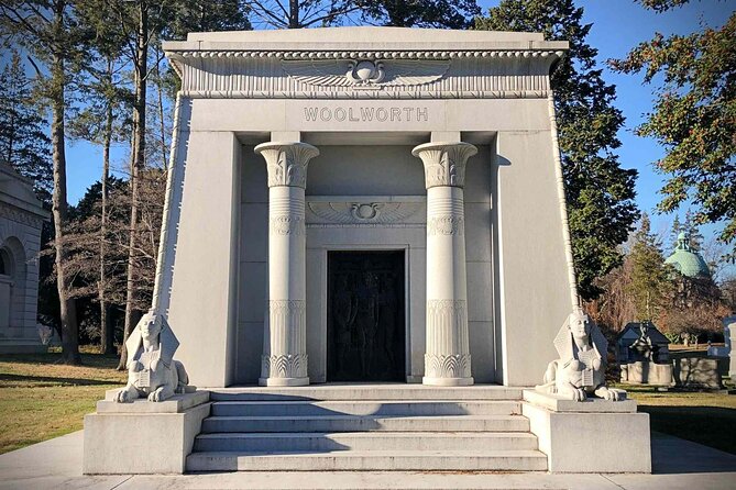 Woodlawn Cemetery: A Self-Guided Audio Tour of Gilded Age Art and Architecture - Key Points