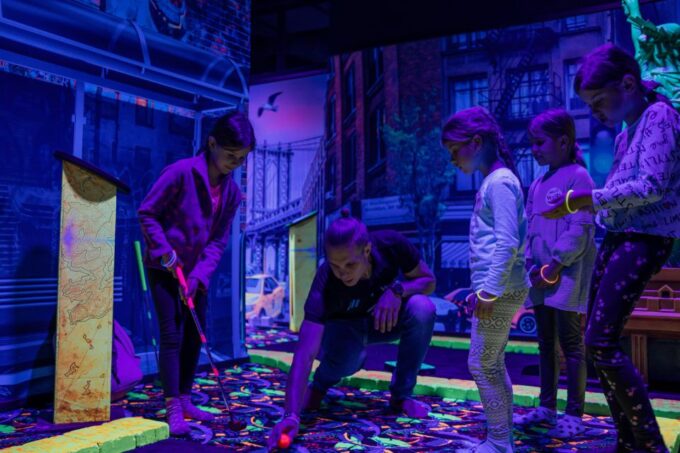 Woop! Glow Golf: Ljubljana Btc City - Customer Ratings and Registration Fee