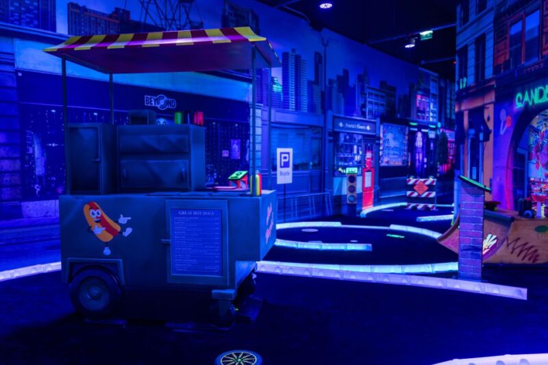 Woop! Glow Golf: Maribor - Booking Information