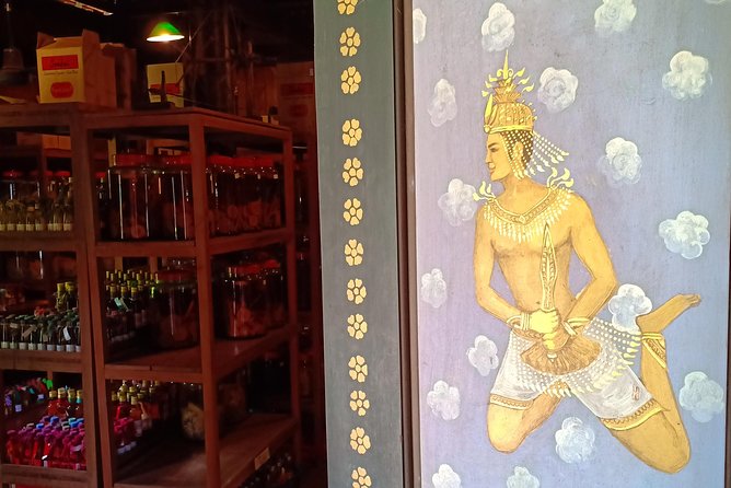 Workshop Visit and Sombai Liqueur Tasting - Flavors of Sombai Liqueur Sampled