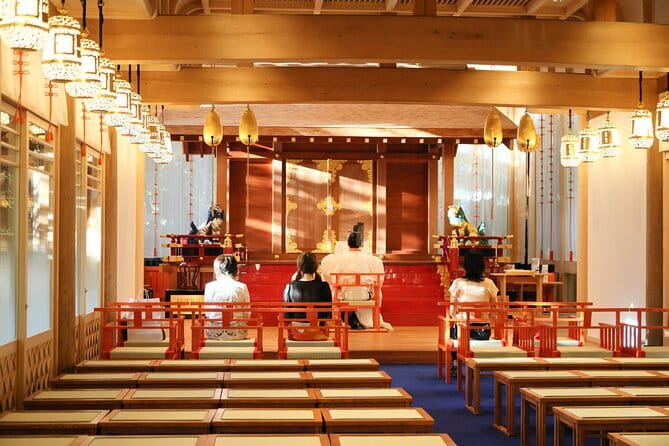 World Heritage Shimogamo Shrine Private Tour - Key Points
