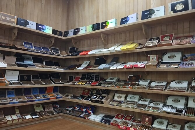 World Mart Souvenirs Store - Guided Tour - Tasting Experiences