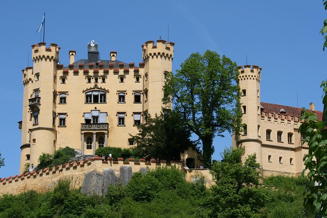 Wright Europe Travels - Escorted Auto Tours, Trips And Vacations - Tour Pricing and Availability