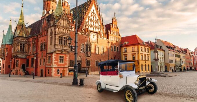 Wrocław: 2 Hour Tour of the Old Town in an Imperial E-Car - Environmentally Friendly Ride