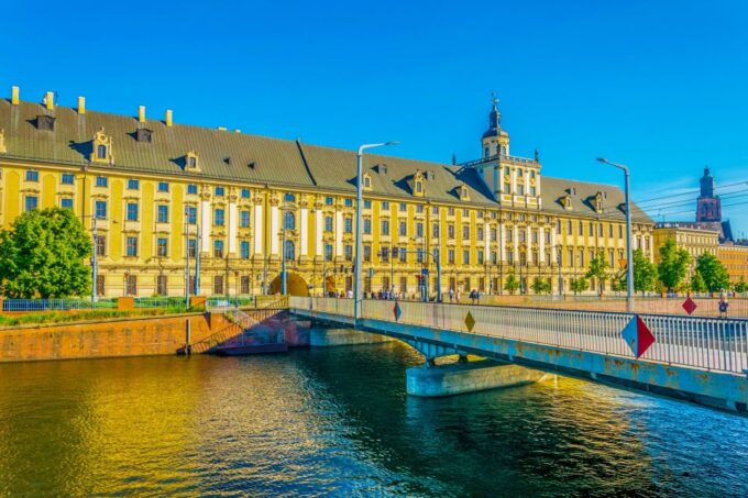 Wroclaw: 3.5-Hour City Tour With University & Cathedral - Cancellation Policy