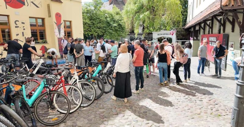 Wrocław: 3-Hour Tour With a Guide on Electric Bikes - Experience and Highlights