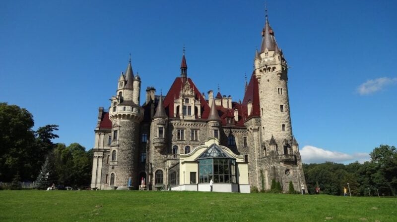 Wroclaw Castle in Moszna Private Guided Tour - Historical Significance