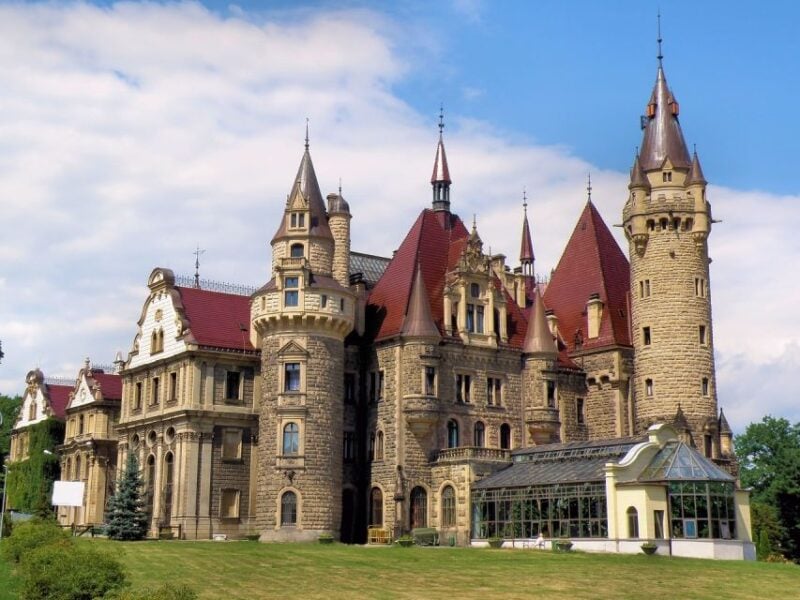 Wroclaw Castle in Moszna Private Guided Tour - Scenic Mountain Views