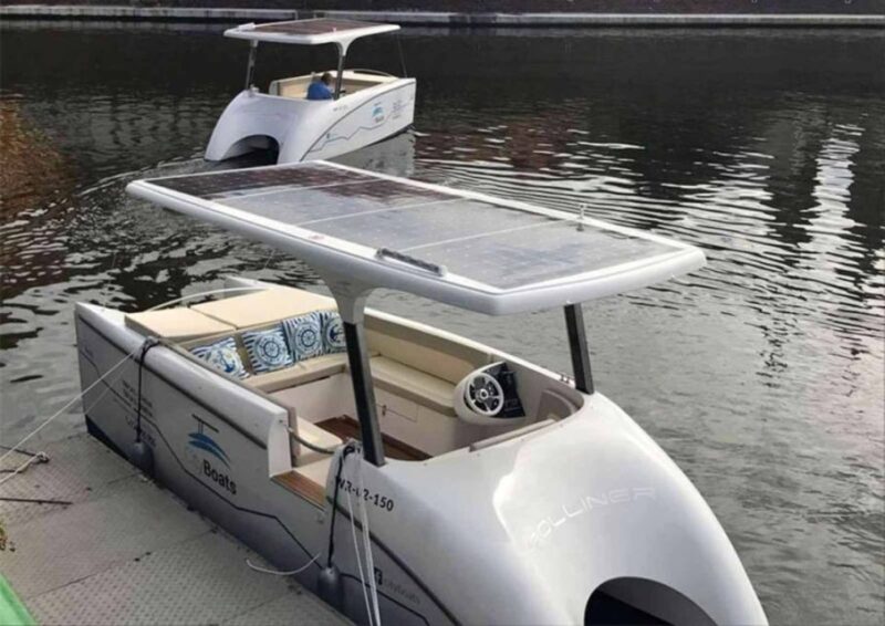 Wroclaw: City Walk and Cruise by Luxury Solar Catamaran - Tour Highlights
