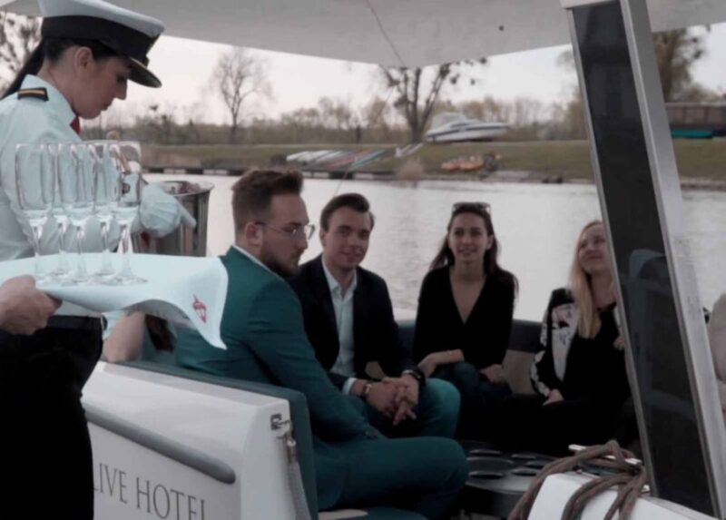 Wroclaw: City Walk and Cruise by Luxury Solar Catamaran - Customer Reviews