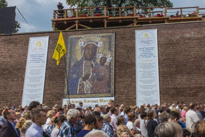 Wroclaw: Czestochowa Day Trip to View the Black Madonna - Pricing and Transport