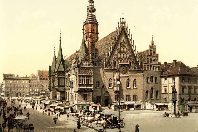 Wroclaw Different - Secrets of the City, 2 Hours. 1-9 People - Included in the Tour
