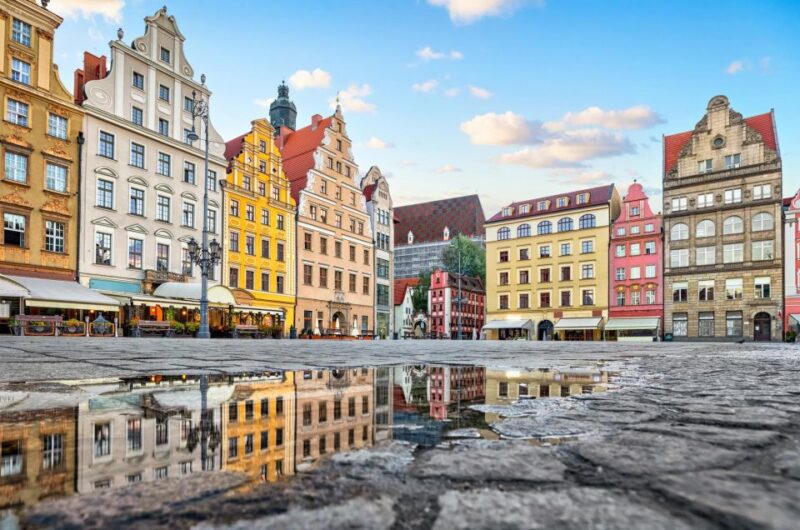 Wroclaw: Express Walk With a Local in 60 Minutes - Key Points
