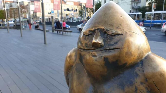 Wrocław: Following the Dwarfs. See the City Differently! 2h - Communism and the Orange Alternative
