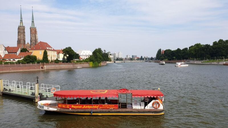 Wrocław: Gondola Cruise With a Guide - Key Points
