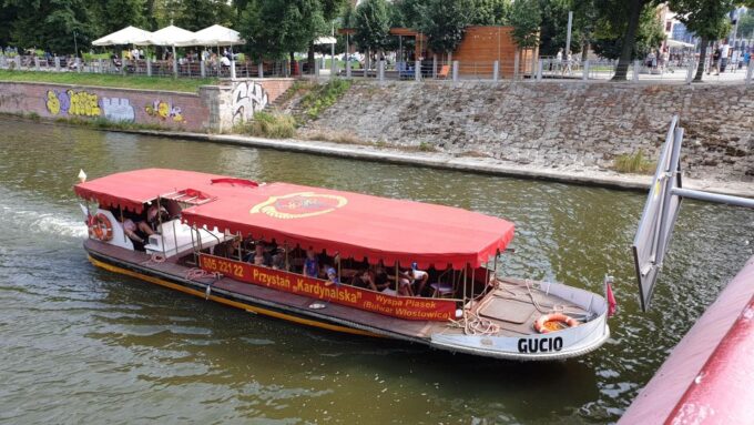 Wrocław: Gondola Cruise With a Guide - Potential Route Changes