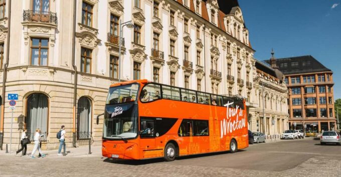 Wroclaw: Hop-on Hop-off Carbio Bus Tour - Flexible Tour Experience