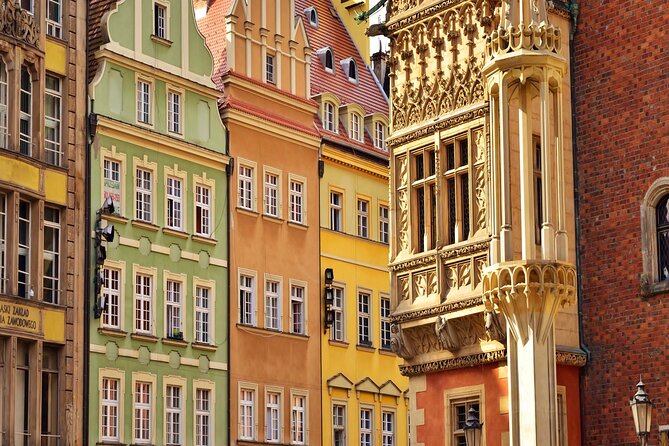 Wroclaw Jewish Quarter Private Guided Tour With Synagogue - Pickup and Meeting Point Details
