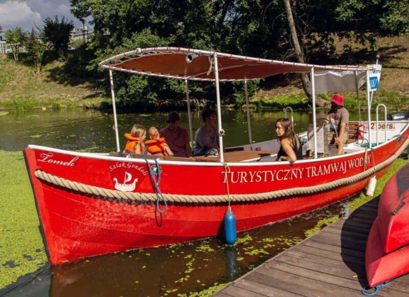 Wroclaw: Old City Walk and Cruise With Small Gondola - Itinerary Details