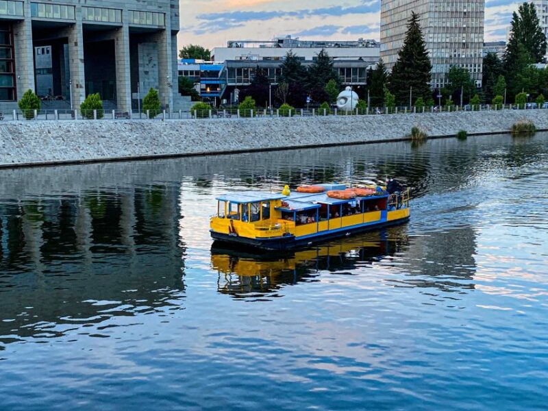 Wroclaw: Old Town Highlights Boat Cruise - Experience and Highlights