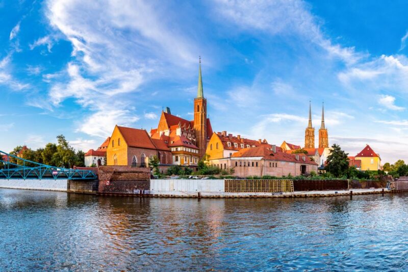 Wroclaw: Private Old Town Guided Tour - Customer Feedback and Ratings