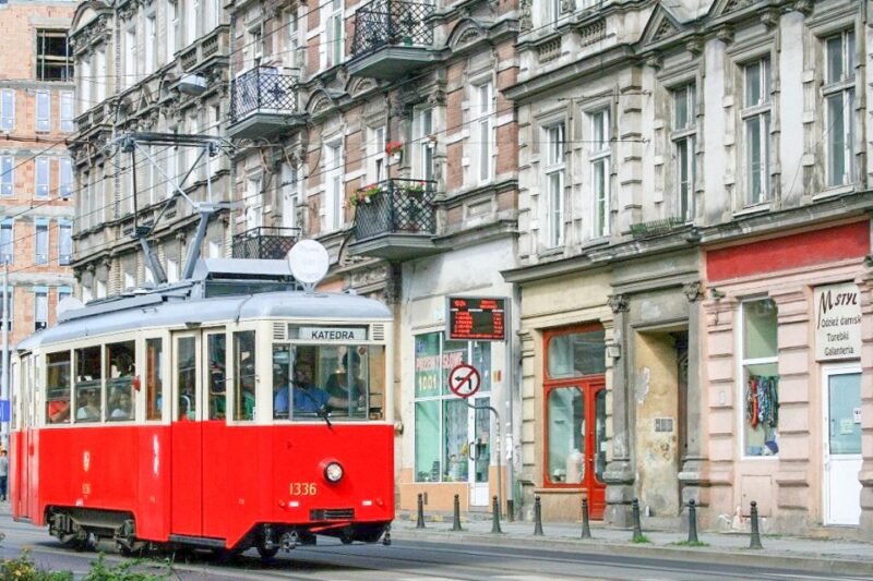 Wroclaw: Private Tour by Smal Historic Tram (1,5h, 11 Seats) - Experience and Features