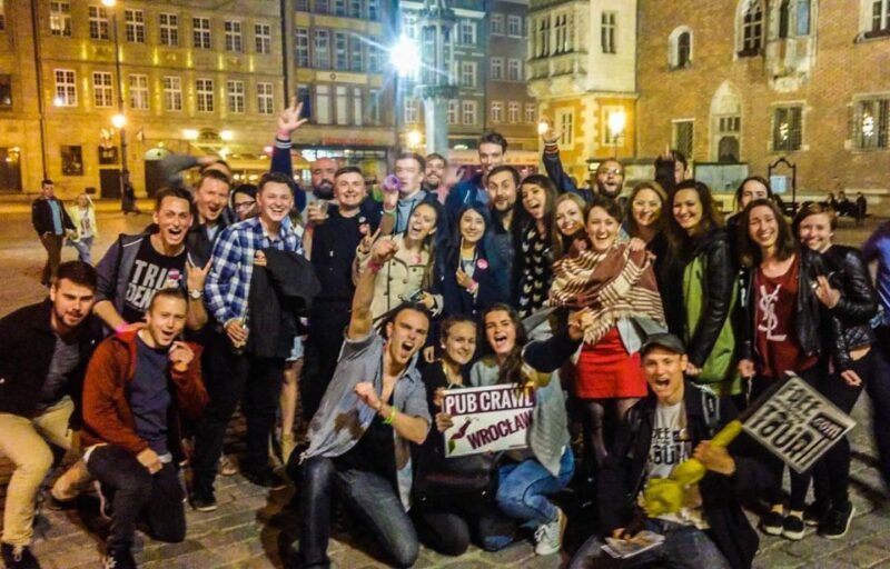 Wroclaw Pub Crawl With Free Drinks - Customer Ratings and Feedback