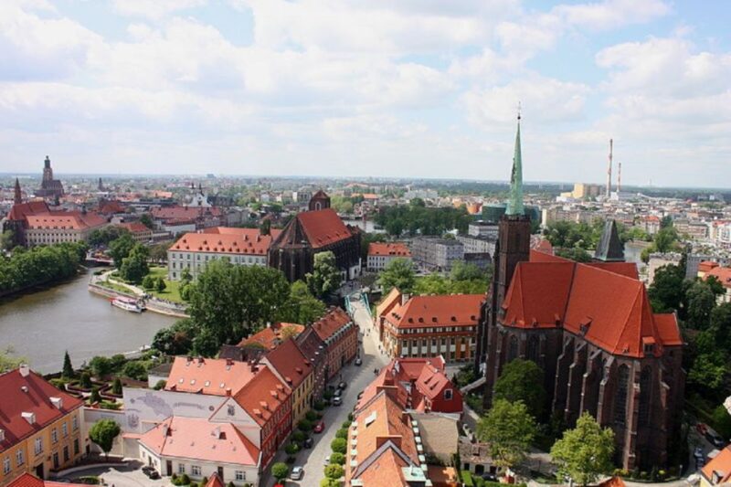 Wroclaw Royal Palace Private Guided Tour - Key Points
