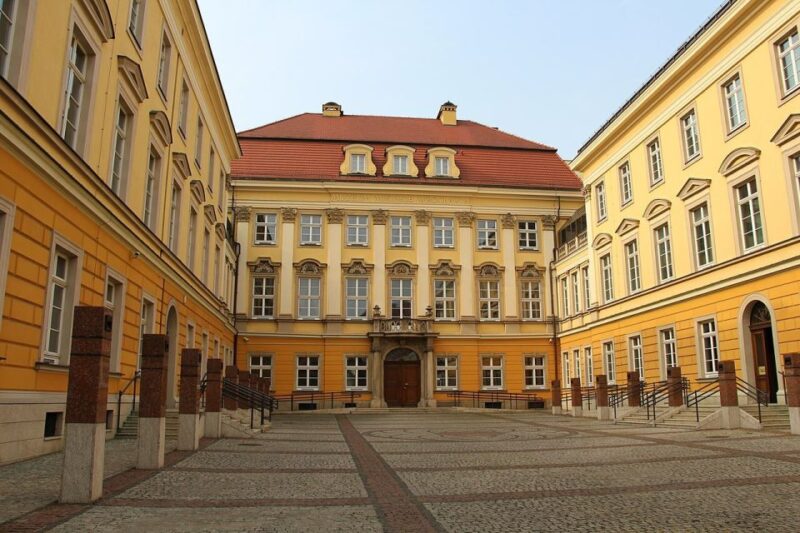 Wroclaw Royal Palace Private Guided Tour - Booking Information