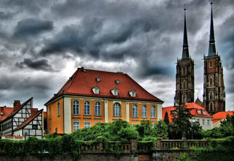 Wroclaw: Secrets of Wroclaw Walking Tour (2 Hours) - Itinerary Highlights