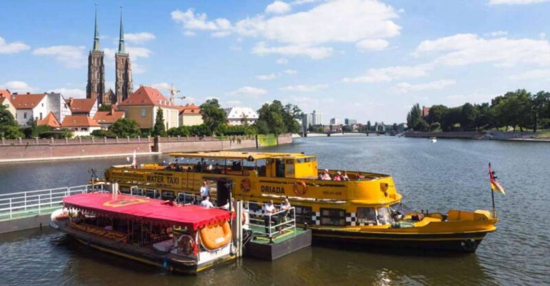 Wrocław: Short City Walk and Cruise - Itinerary Details