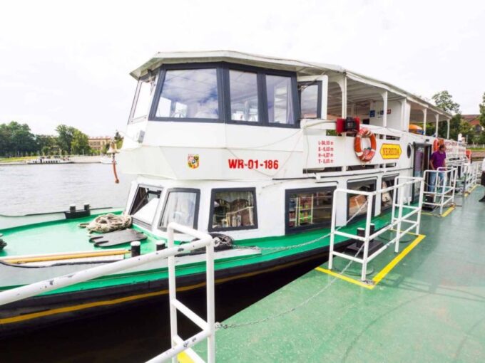 Wrocław: Short City Walk and Cruise - Important Information