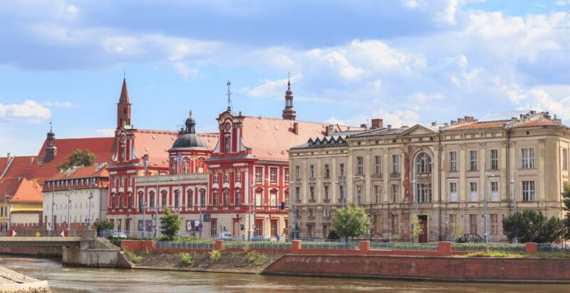 Wroclaw Small-Group Tour With Lunch From Warsaw - Key Points
