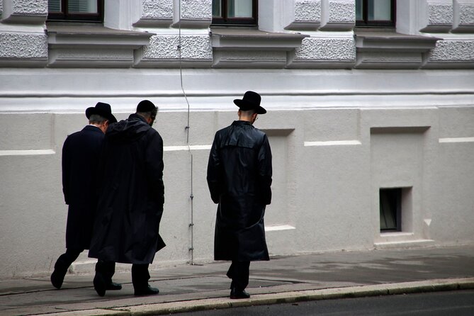 Wroclaw to Ksiaz Castle Tour With Private Guide & Transfers - Optional Lunch Reservation