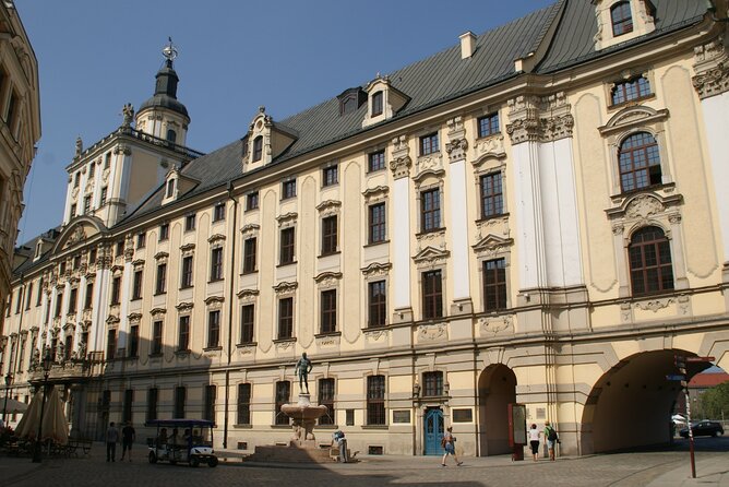 Wroclaw Tour With E-Bus, 2 H (English Guide) Group 1-4 People. - Exploring Wroclaw by E-Bus