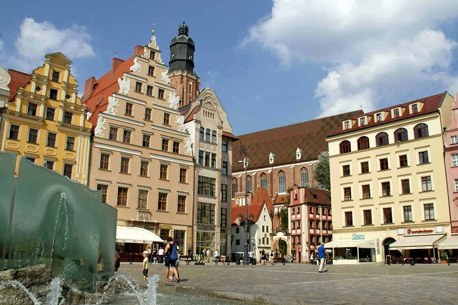 Wroclaw Tour With Electric Bus, 2 H (English Guide) 5-13 People - Worth The Stay