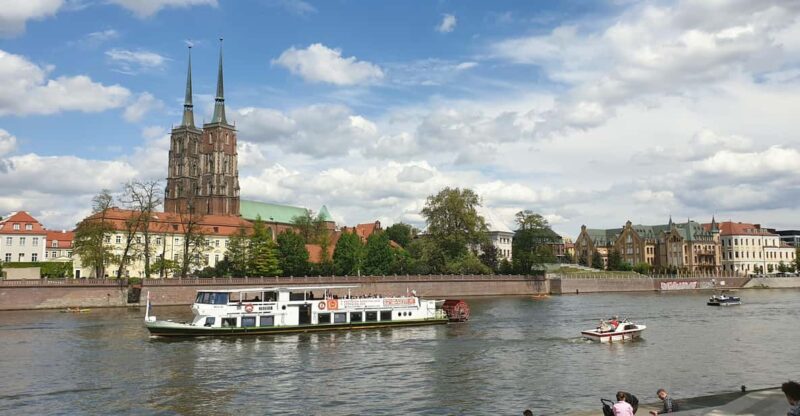 Wrocław: Venice of the North! Monuments on the Odra River 2h - Key Points